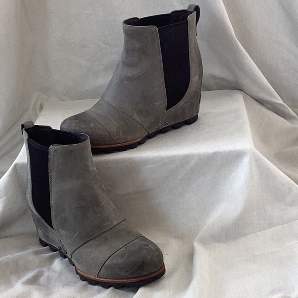 Sorel Lea Wedge Booties